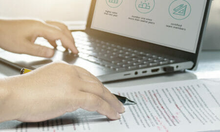 How Do I Design a Successful Company Presentation? 4 Content6 EN Company Presentation