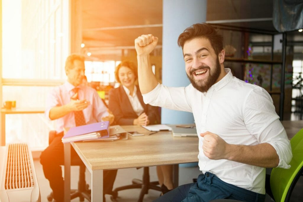 Ace Your Viva Presentation: Tips and Tricks 9 Successful-Viva-Presentation